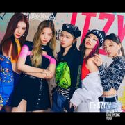 IT'z ITZY (Japanese Version)