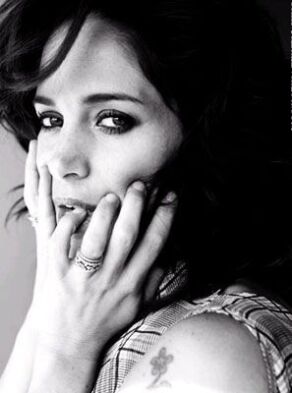 Chantal Kreviazuk