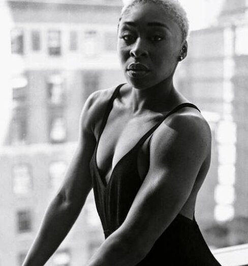 One Short Day (ft Ariana Grande, Kristin Chenoweth & Idina Menzel)