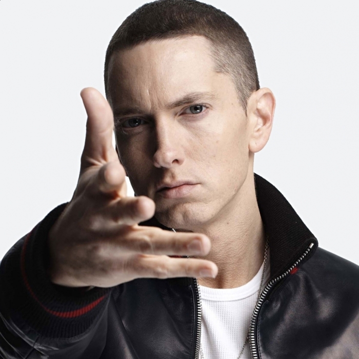 Letra De Menea Tu Chapa Eminem