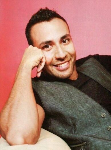 Howie D