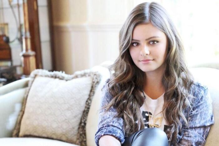 Jacquie Lee