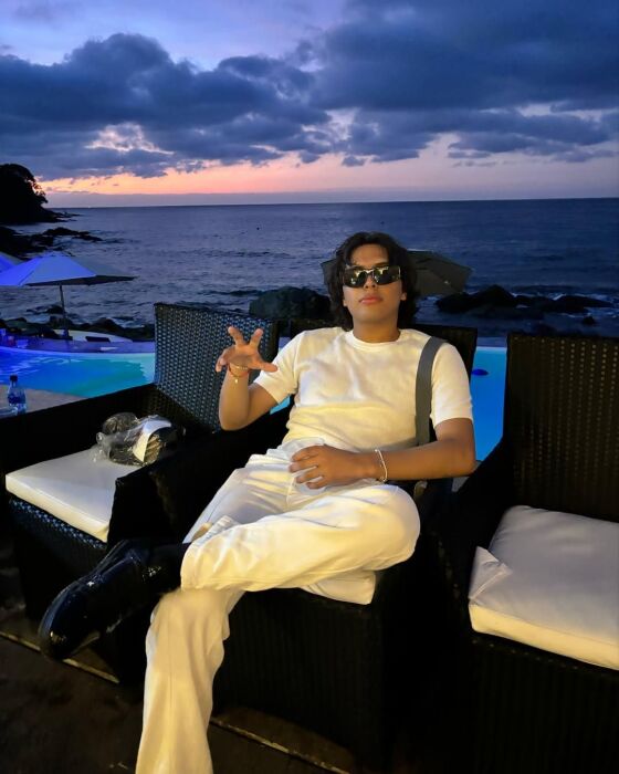 3 AM (ft Omar Camacho)