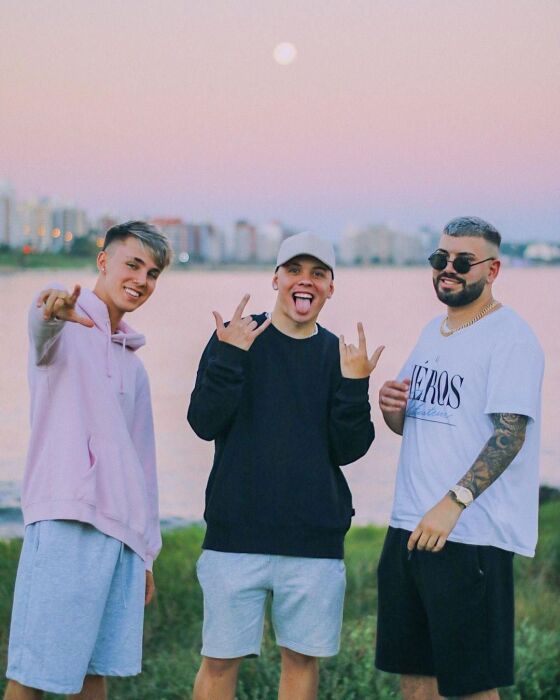 Un Segundo (ft Cumbia Club)