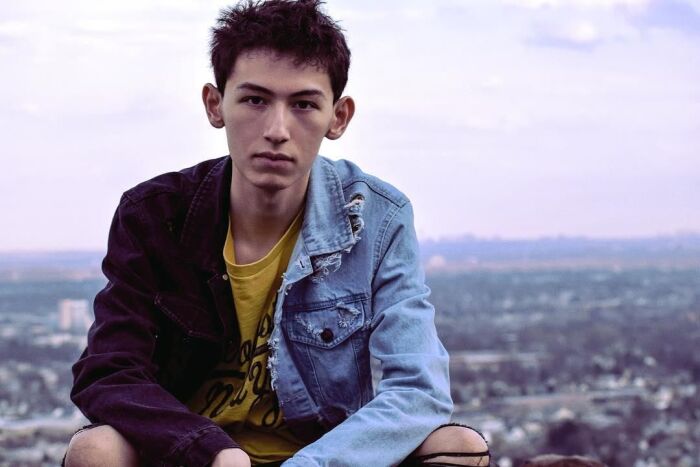 PARAMOUR (ft AURORA)