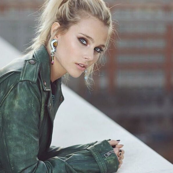 Valentina Zenere Letras y Canciones