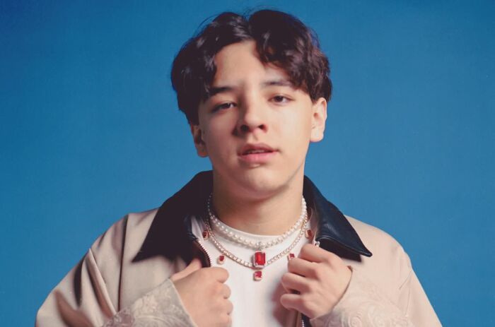 La Del Primer Puesto (ft Reik)