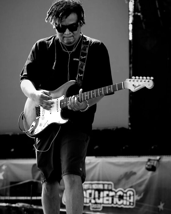 INFINITOS COMO EL MAR (ft Maria Becerra)