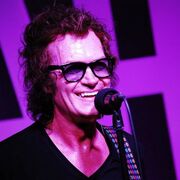 Glenn Hughes