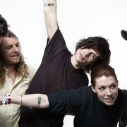 Grouplove