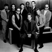 Huey Lewis & The News