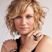 Jennifer Nettles