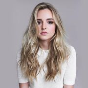 Katelyn Tarver
