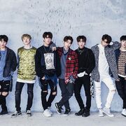 Stray Kids